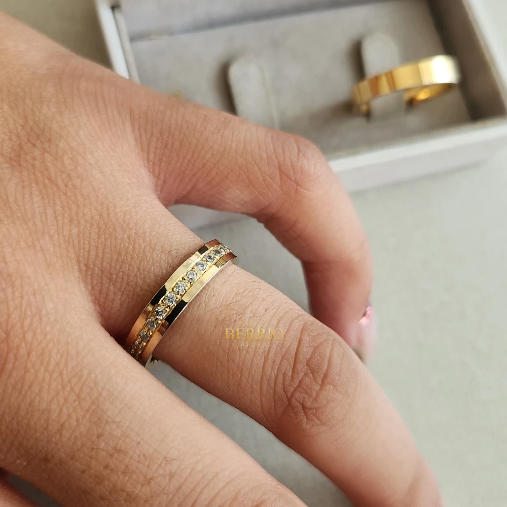 Alianças de Moedas Antigas em Contagem