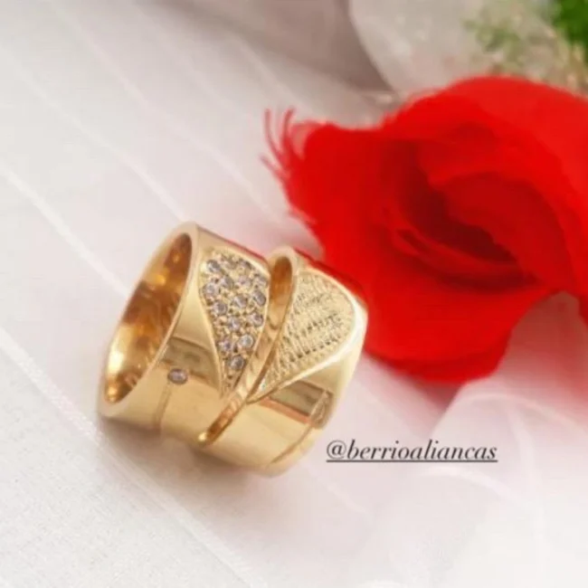 Alianças de Moedas Antigas em Manaus