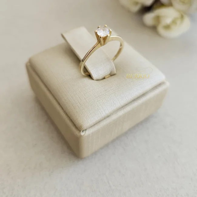 Anel solitario tradicional em moeda antiga pedra central 4mm