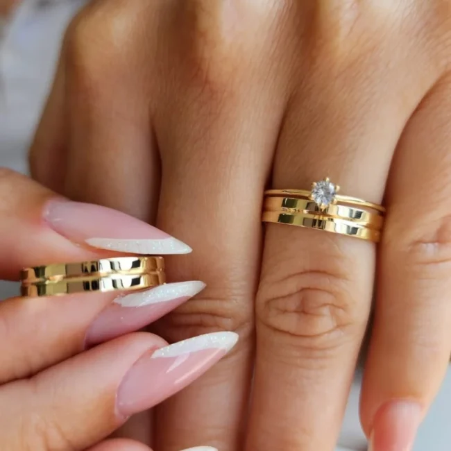 Combo Alianças de Moedas Antigas Noronha + Anel Solitário